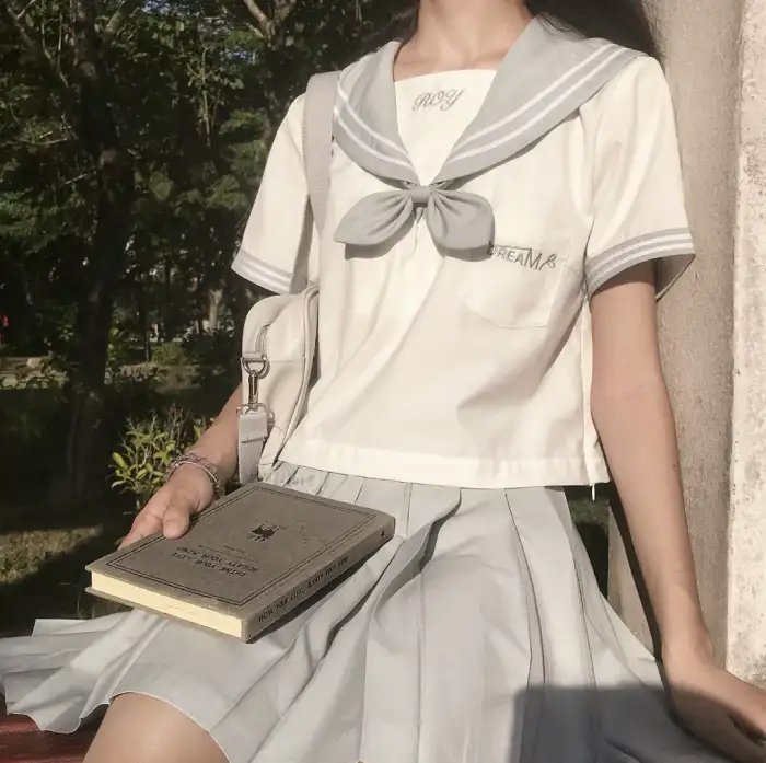 春风杨柳